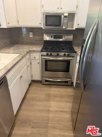 24109 E Del Monte Drive 463, Valencia, CA 91355