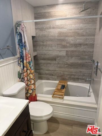 24109 E Del Monte Drive 463, Valencia, CA 91355
