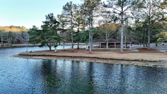 76 Riverwind Trail, Other Georgia, GA 31765