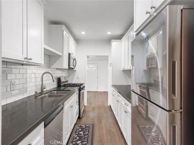 2418 Del Amo Blvd, Torrance, CA 90501