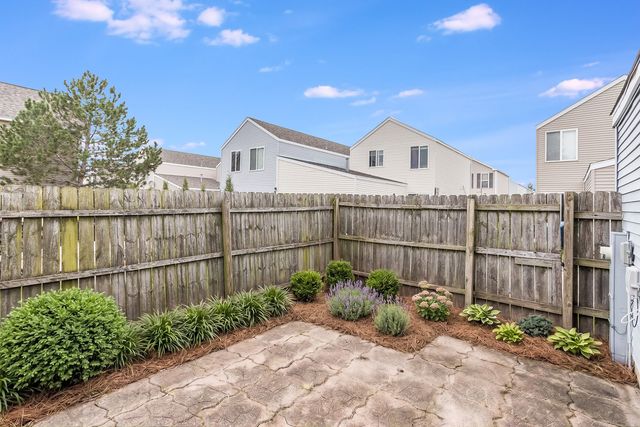 797 Serendipity Drive, Aurora, IL 60504