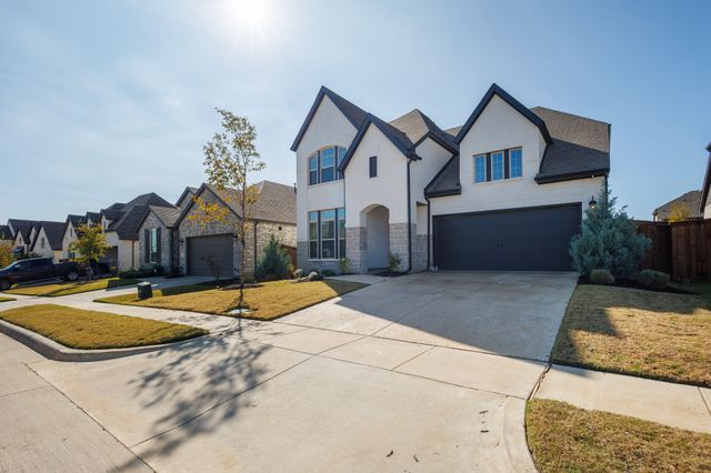 4029 Crepe Myrtle Street, Aubrey, TX 76227