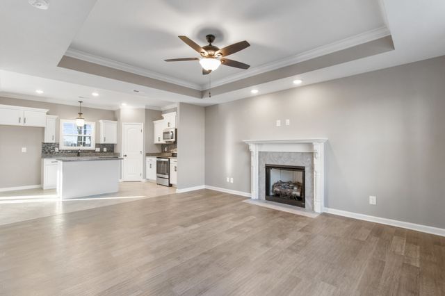 1336 Mourning Cloak Dr, Clarksville, TN 37043