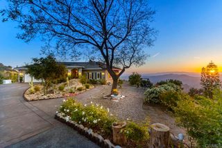 1078 Rainbow Crest Road, Fallbrook, CA 92028