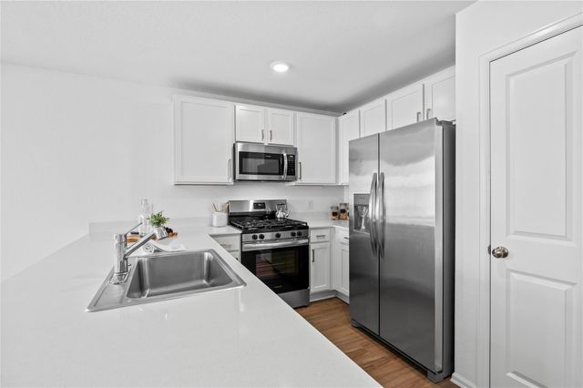 2805 Fountain Woods Drive, League City, TX 77573