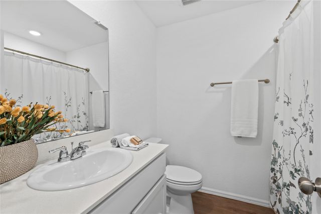 2805 Fountain Woods Drive, League City, TX 77573