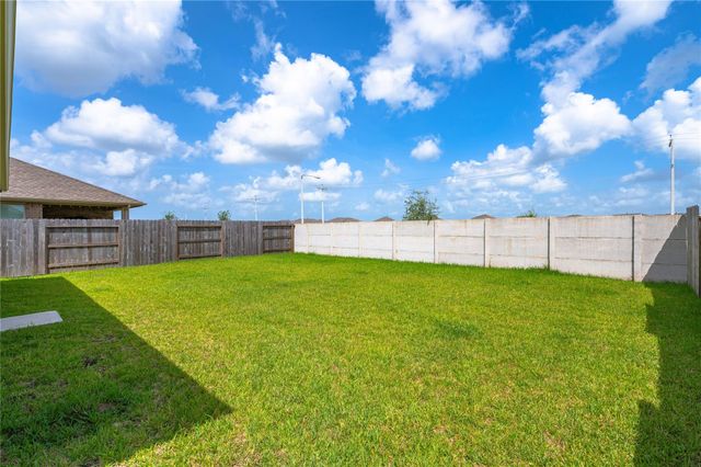 2805 Fountain Woods Drive, League City, TX 77573