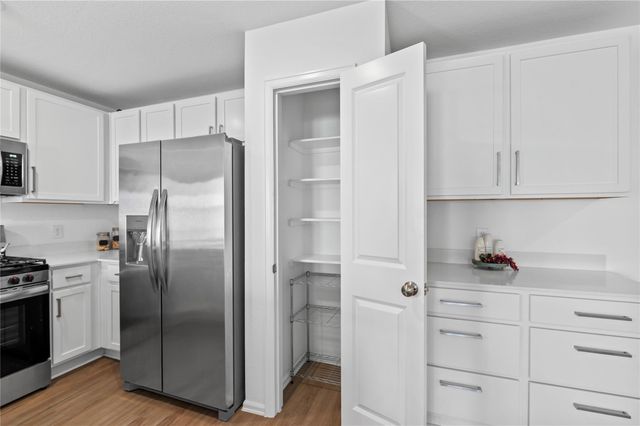 2805 Fountain Woods Drive, League City, TX 77573
