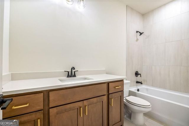 8415 Beryl Overlook, Gainesville, GA 30506