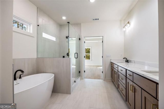 8415 Beryl Overlook, Gainesville, GA 30506