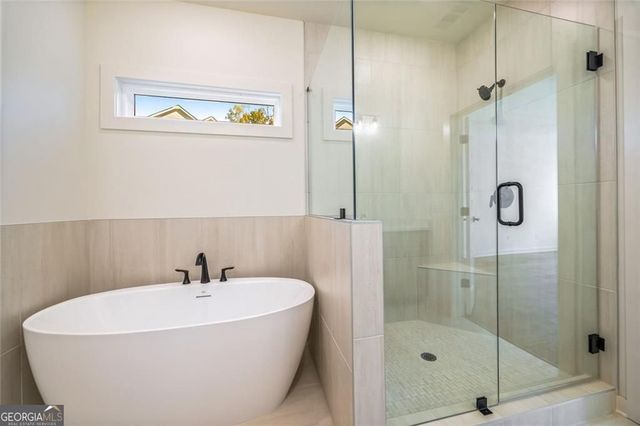 8415 Beryl Overlook, Gainesville, GA 30506