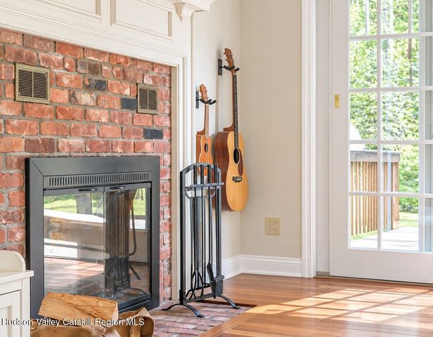 17 Jennifer Lane, Hudson, NY 12534