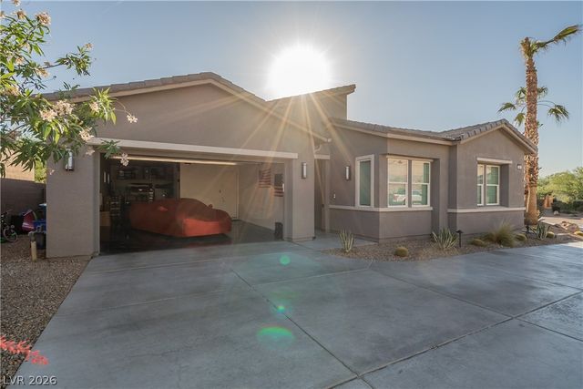 26 Via Tavolara, Henderson, NV 89011