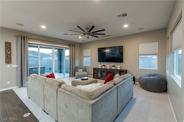 26 Via Tavolara, Henderson, NV 89011