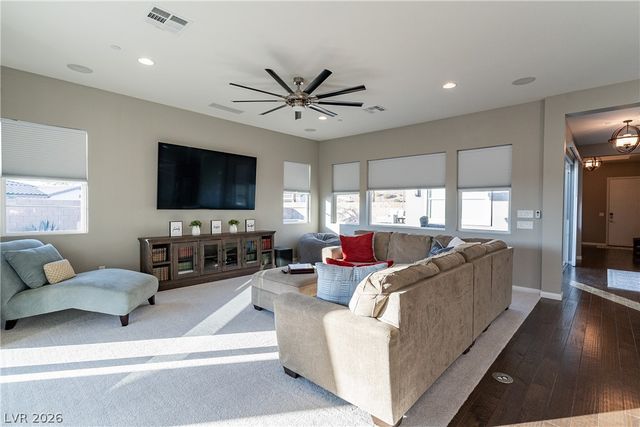 26 Via Tavolara, Henderson, NV 89011