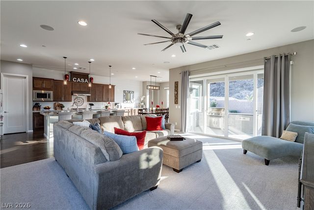 26 Via Tavolara, Henderson, NV 89011