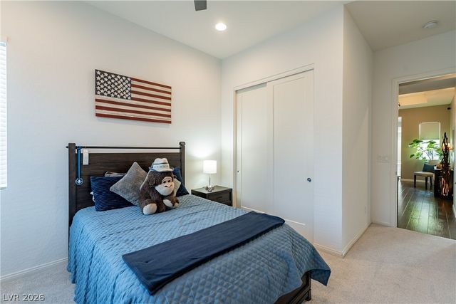 26 Via Tavolara, Henderson, NV 89011