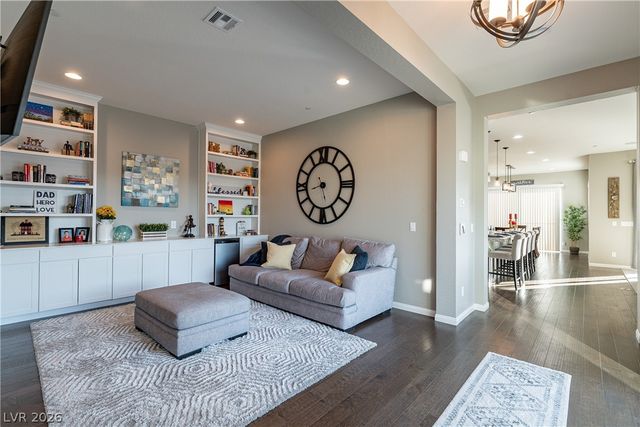 26 Via Tavolara, Henderson, NV 89011