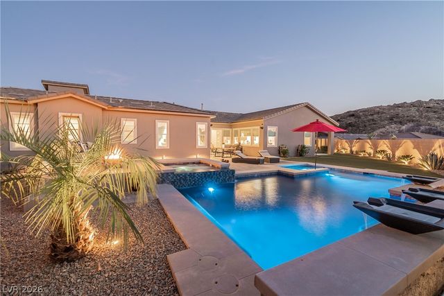 26 Via Tavolara, Henderson, NV 89011