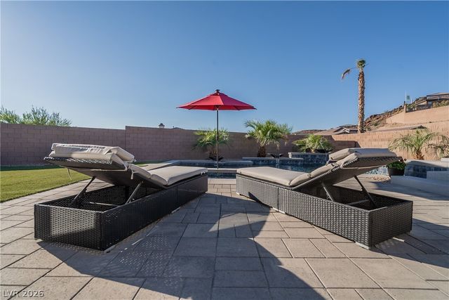 26 Via Tavolara, Henderson, NV 89011