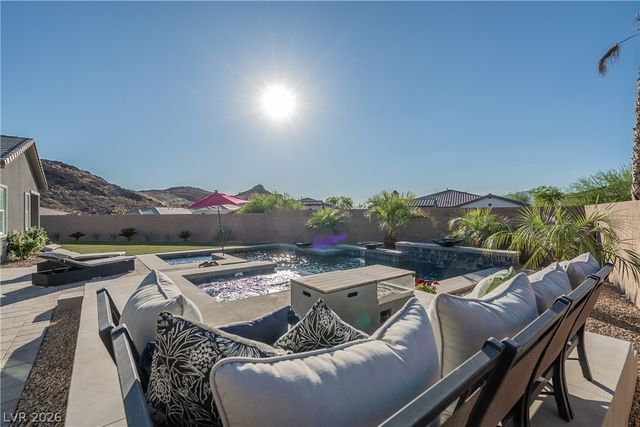 26 Via Tavolara, Henderson, NV 89011