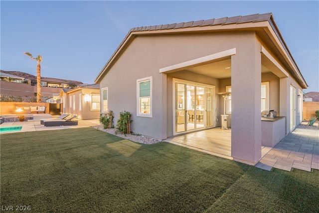26 Via Tavolara, Henderson, NV 89011