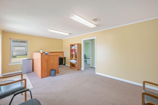 1078 S Ferdon Boulevard, Crestview, FL 32536