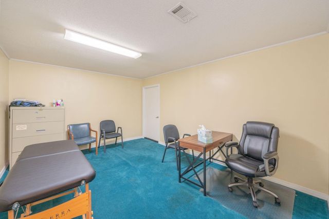 1078 S Ferdon Boulevard, Crestview, FL 32536