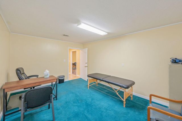 1078 S Ferdon Boulevard, Crestview, FL 32536