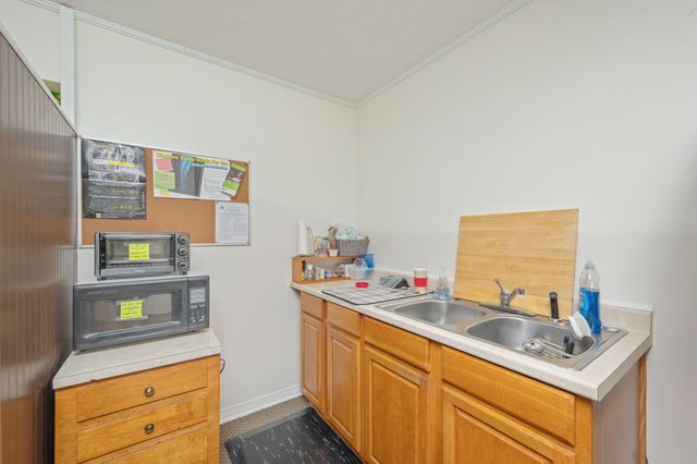 1078 S Ferdon Boulevard, Crestview, FL 32536