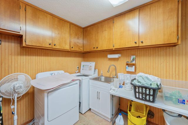 1078 S Ferdon Boulevard, Crestview, FL 32536