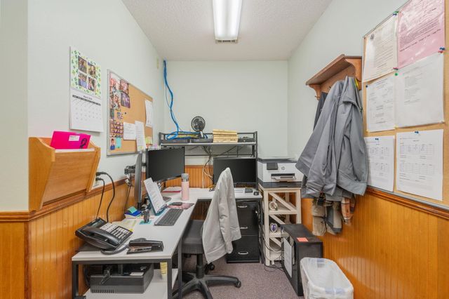 1078 S Ferdon Boulevard, Crestview, FL 32536