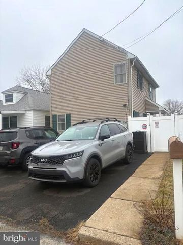 219 CONNOR ST, Norristown, PA 19401