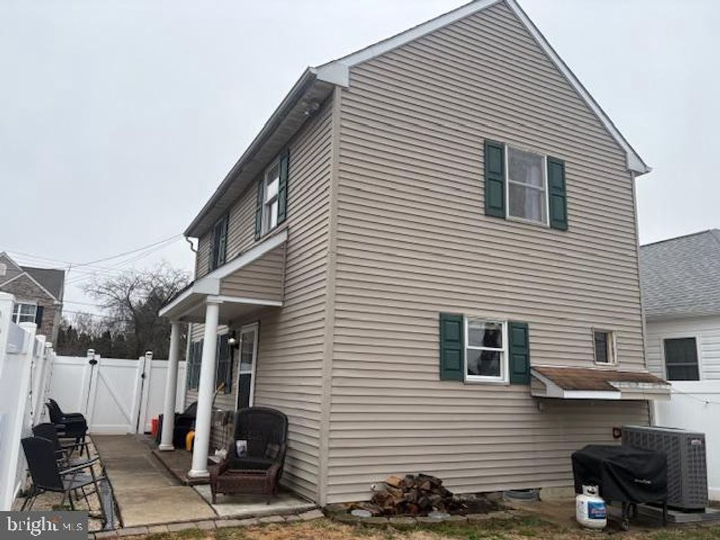 219 CONNOR ST, Norristown, PA 19401