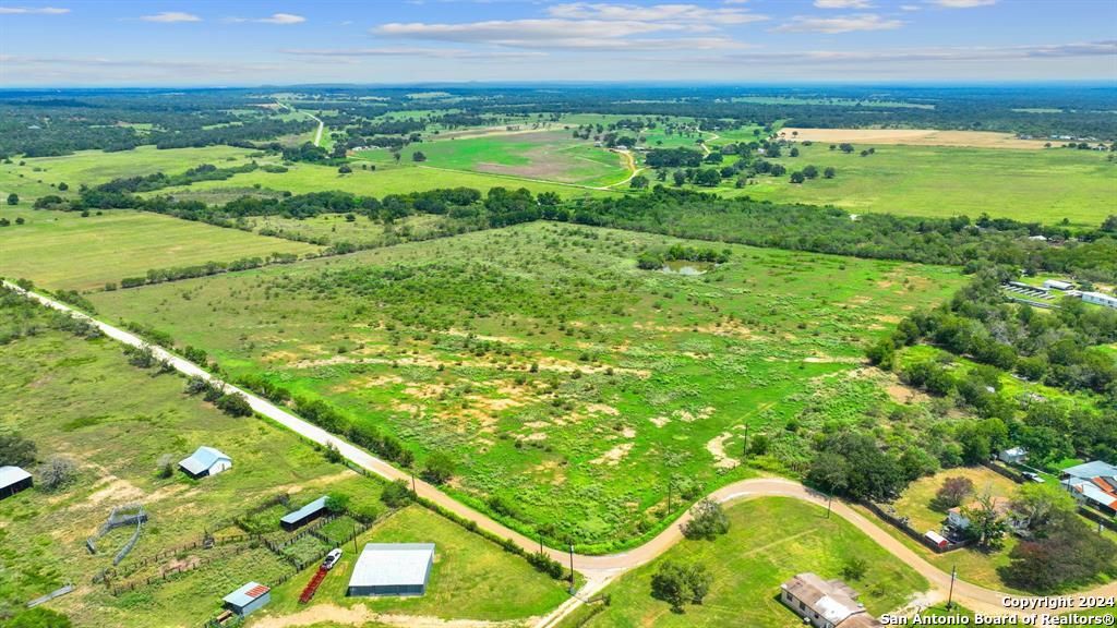 LOT 1 CR 280, Harwood, TX 78629