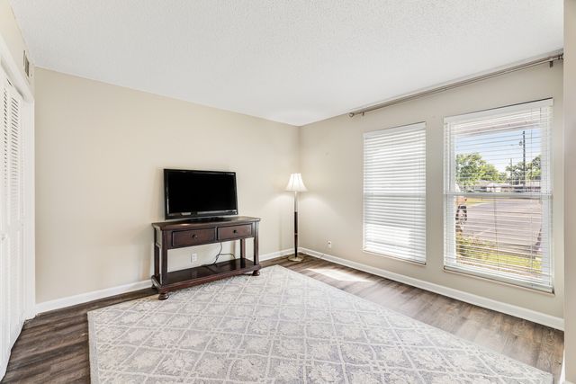 500 Paragon Mills Rd Apt B1, Nashville, TN 37211