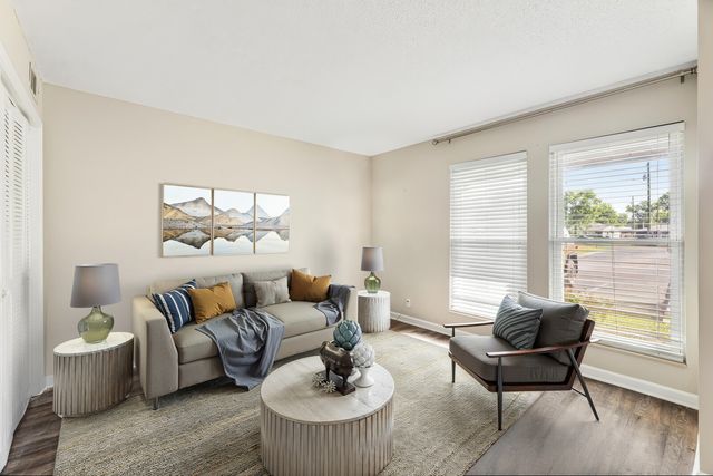 500 Paragon Mills Rd Apt B1, Nashville, TN 37211