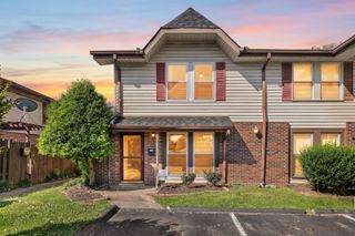 500 Paragon Mills Rd Apt B1, Nashville, TN 37211