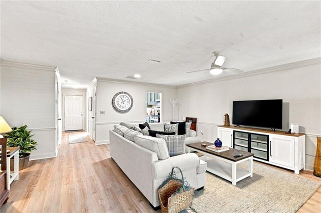 1208 Magnolia Way SE, Smyrna, GA 30082