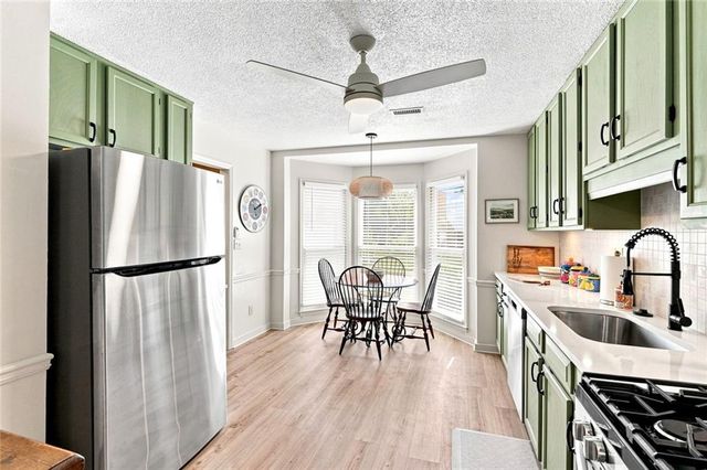 1208 Magnolia Way SE, Smyrna, GA 30082