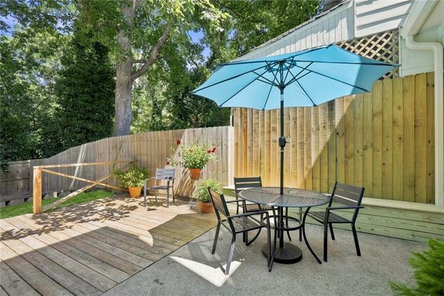 1208 Magnolia Way SE, Smyrna, GA 30082