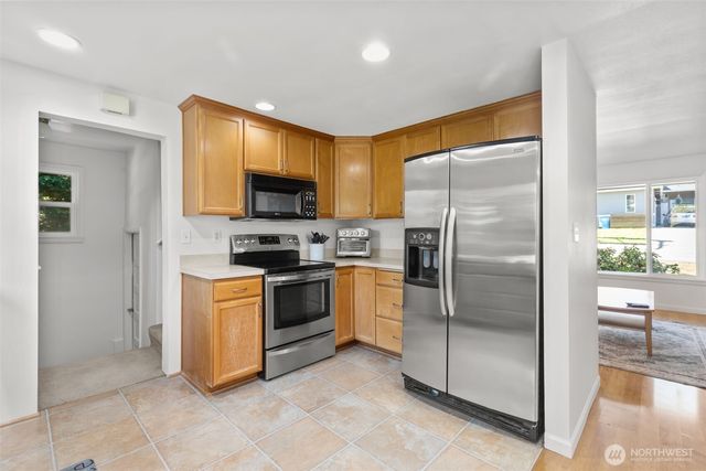 22511 82nd Avenue W, Edmonds, WA 98026