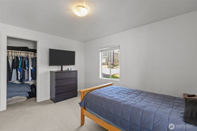 22511 82nd Avenue W, Edmonds, WA 98026