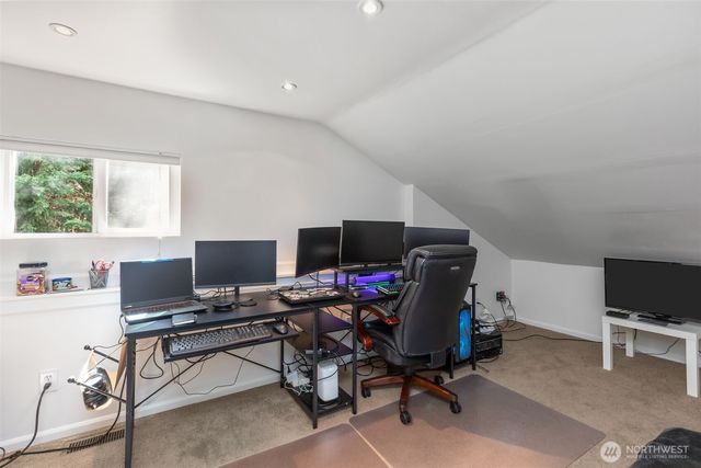 22511 82nd Avenue W, Edmonds, WA 98026