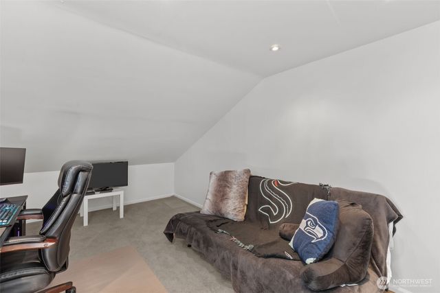 22511 82nd Avenue W, Edmonds, WA 98026