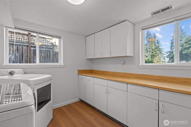 22511 82nd Avenue W, Edmonds, WA 98026