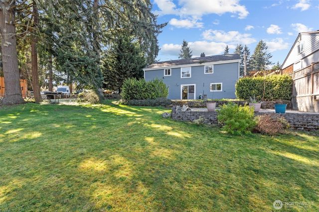 22511 82nd Avenue W, Edmonds, WA 98026