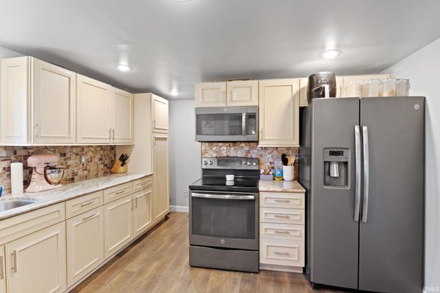 115 N Holland Street, Muncie, IN 47303