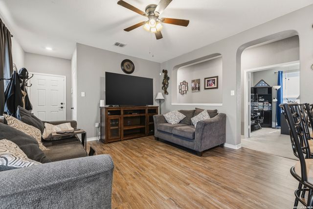 6818 BELTRAN PASS, San Antonio, TX 78252