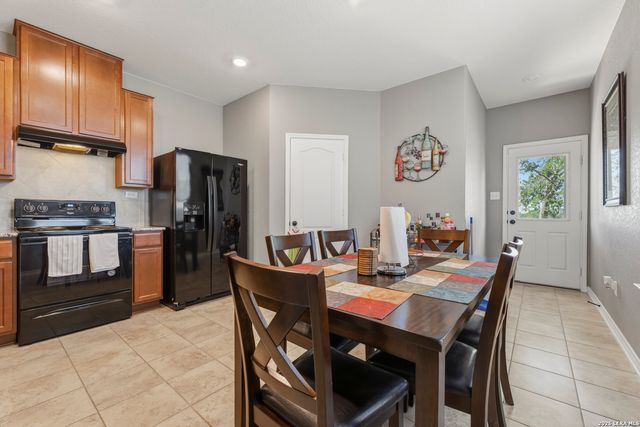 6818 BELTRAN PASS, San Antonio, TX 78252